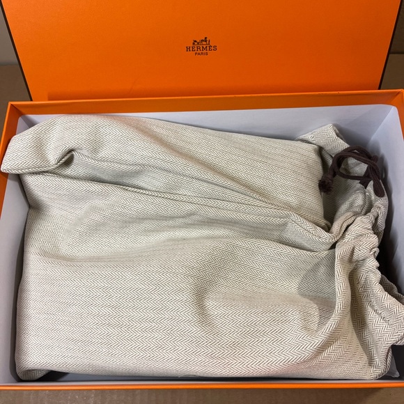 Authentic Hermes Destin suede loafers size 36.5 - Picture 2 of 15